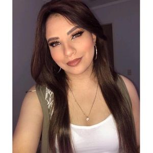 Meet your Posher, Beverly